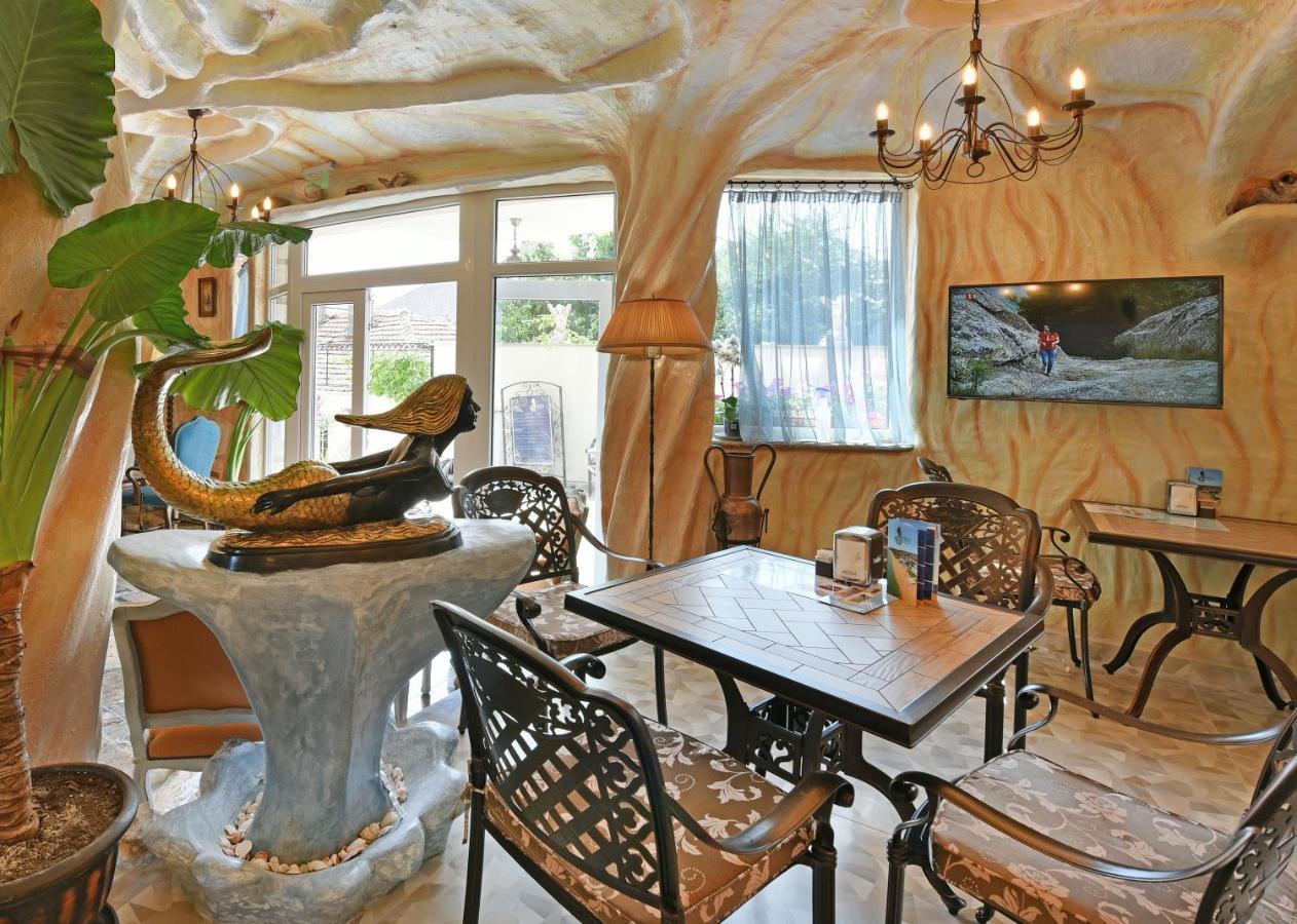 Sirena Palace Family Hotel 奥布佐尔 外观 照片