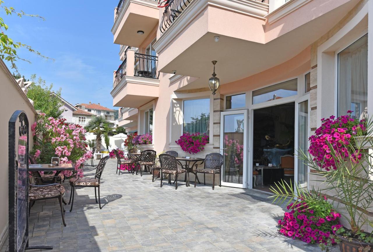 Sirena Palace Family Hotel 奥布佐尔 外观 照片