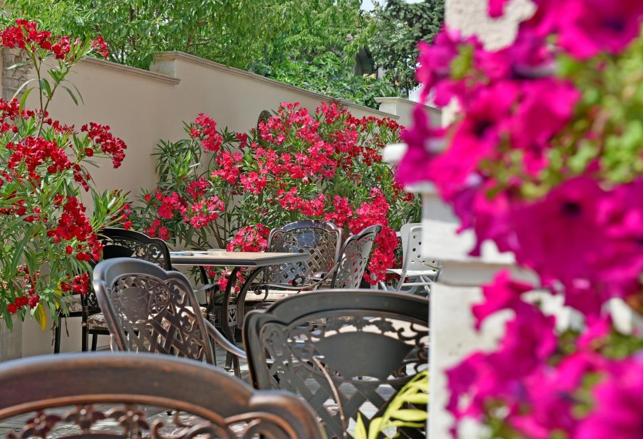 Sirena Palace Family Hotel 奥布佐尔 外观 照片