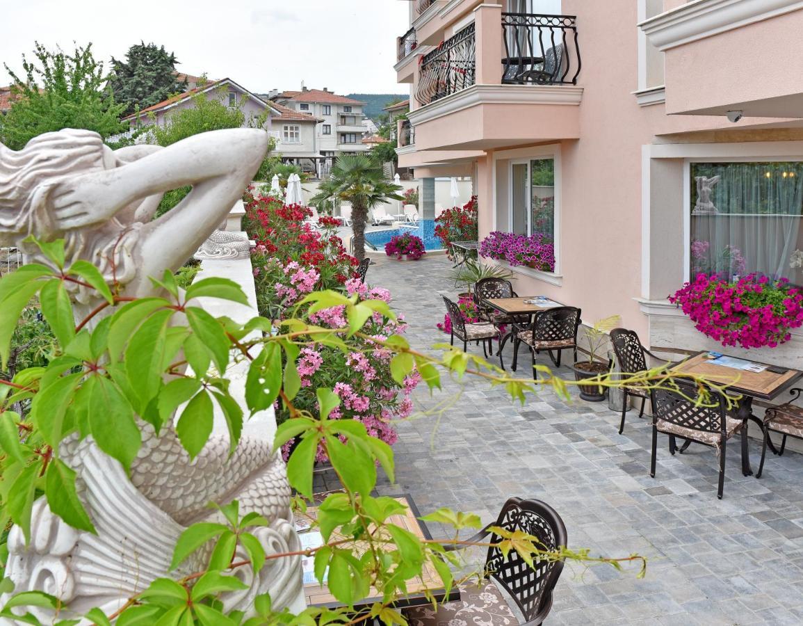Sirena Palace Family Hotel 奥布佐尔 外观 照片