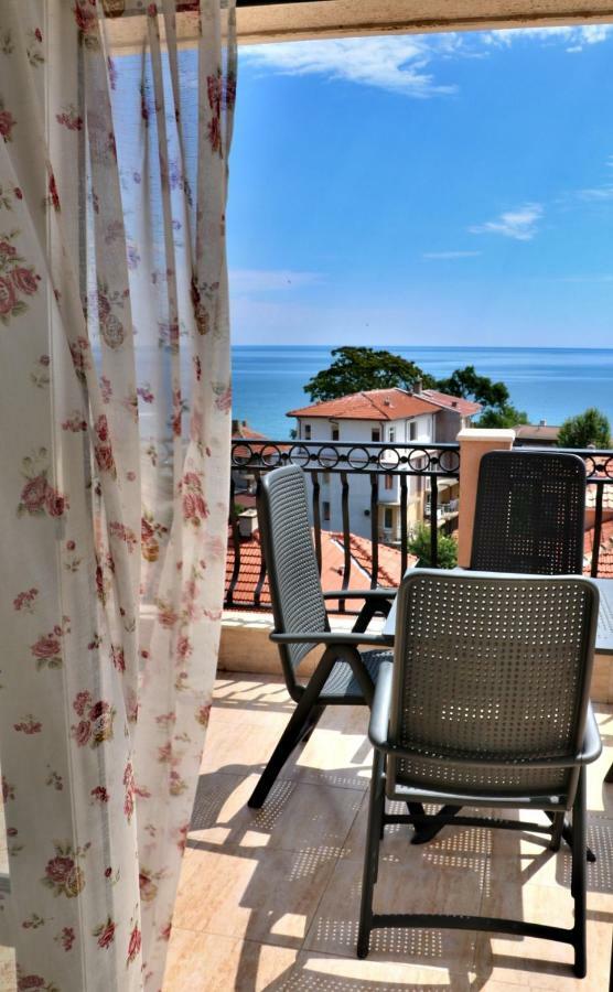 Sirena Palace Family Hotel 奥布佐尔 外观 照片
